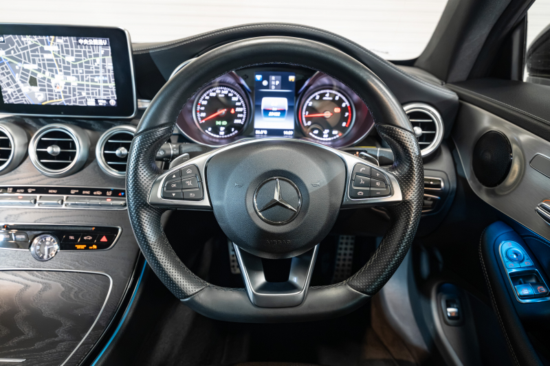 メルセデスベンツ Cクラス C300ｸｰﾍﾟ ﾚｻﾞｰEXｸﾙ&ﾚｰﾀﾞｰP　ACC Pｽﾀ ECO 黒革 ﾊﾟﾉﾗﾏR HDDﾅﾋﾞ ﾌﾙｾｸﾞ BTｵｰﾃﾞｨｵ&TEL Bｶﾒﾗ AMGｴｱﾛ&19ｲﾝﾁAW LEDﾗｲﾄ ﾚｰﾝｷｰﾌﾟ&ﾌﾞﾗｲﾝﾄﾞｽﾎﾟｯﾄA 2年保証付