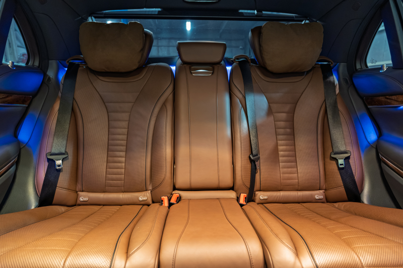 メルセデスベンツ Sクラス S550ﾛﾝｸﾞ ﾗｸﾞｼﾞｭｱﾘｰ&ﾚｰﾀﾞｰｾｰﾌﾃｨPKG　黒革 ｼｰﾄﾋｰﾀｰ&ｸｰﾗｰ ﾊﾟﾉﾗﾏSR 純正ﾅﾋﾞ ﾌﾙｾｸﾞTV  360ｶﾒﾗ Burmester 自動ﾄﾗﾝｸ&ﾊﾝｽﾞﾌﾘｰA LEDﾗｲﾄ 純正18ｲﾝﾁAW　2年保証