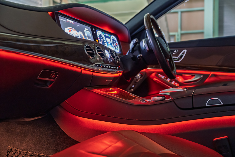 メルセデスベンツ Sクラス S550ﾛﾝｸﾞ ﾗｸﾞｼﾞｭｱﾘｰ&ﾚｰﾀﾞｰｾｰﾌﾃｨPKG　黒革 ｼｰﾄﾋｰﾀｰ&ｸｰﾗｰ ﾊﾟﾉﾗﾏSR 純正ﾅﾋﾞ ﾌﾙｾｸﾞTV  360ｶﾒﾗ Burmester 自動ﾄﾗﾝｸ&ﾊﾝｽﾞﾌﾘｰA LEDﾗｲﾄ 純正18ｲﾝﾁAW　2年保証