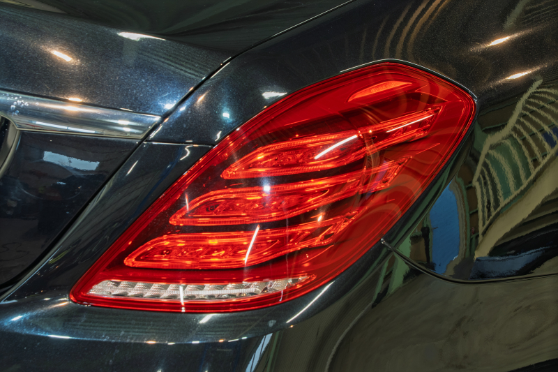 メルセデスベンツ Sクラス S550ﾛﾝｸﾞ ﾗｸﾞｼﾞｭｱﾘｰ&ﾚｰﾀﾞｰｾｰﾌﾃｨPKG　黒革 ｼｰﾄﾋｰﾀｰ&ｸｰﾗｰ ﾊﾟﾉﾗﾏSR 純正ﾅﾋﾞ ﾌﾙｾｸﾞTV  360ｶﾒﾗ Burmester 自動ﾄﾗﾝｸ&ﾊﾝｽﾞﾌﾘｰA LEDﾗｲﾄ 純正18ｲﾝﾁAW　2年保証