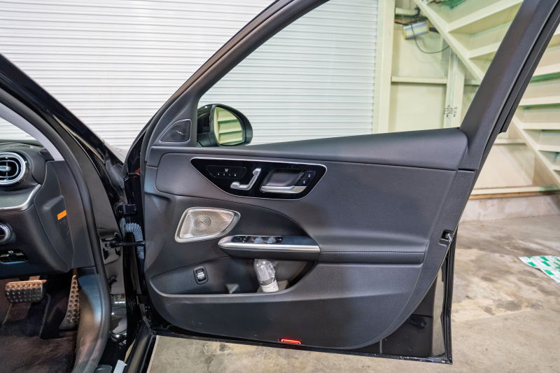 メルセデスベンツ Cクラス C220d 4MATIC ｵｰﾙﾃﾚｲﾝ ﾚｻﾞｰEX&ﾚｰﾀﾞｰP　ACC Pｽﾀ ECO 黒革 ﾊﾟﾉﾗﾏR HDDﾅﾋﾞ 360ｶﾒﾗ Carplay Brumesterｻｳﾝﾄﾞ 純正18ｲﾝﾁAW LKA LCA 2年保証付