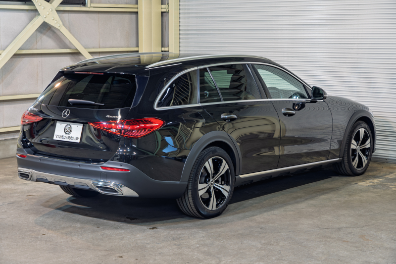 メルセデスベンツ Cクラス C220d 4MATIC ｵｰﾙﾃﾚｲﾝ ﾚｻﾞｰEX&ﾚｰﾀﾞｰP　ACC Pｽﾀ ECO 黒革 ﾊﾟﾉﾗﾏR HDDﾅﾋﾞ 360ｶﾒﾗ Carplay Brumesterｻｳﾝﾄﾞ 純正18ｲﾝﾁAW LKA LCA 2年保証付