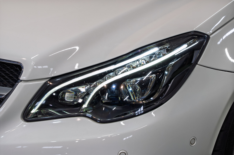 メルセデスベンツ Eクラス E250 ｸｰﾍﾟ AMGｽﾎﾟｰﾂ&ﾚｰﾀﾞｰｾｰﾌﾃｲPKG　 後期ﾓﾃﾞﾙ 黒革 ｼｰﾄﾋｰﾀｰ 純正ﾅﾋﾞ ﾌﾙｾｸﾞTV ﾊﾞｯｸｶﾒﾗ LEDﾍｯﾄﾞﾗｲﾄ AMGｴｱﾛ&18ｲﾝﾁAW　2年保証