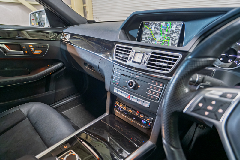 メルセデスベンツ Eクラス E250 AVG AMGｽﾎﾟｰﾂ&ﾚｰﾀﾞｰｾｰﾌﾃｲPKG　 後期最終 黒半革 ｼｰﾄﾋｰﾀｰ 純正ﾅﾋﾞ ﾌﾙｾｸﾞTV 360ｶﾒﾗ LEDﾍｯﾄﾞﾗｲﾄ AMGｴｱﾛ&18ｲﾝﾁAW　2年保証