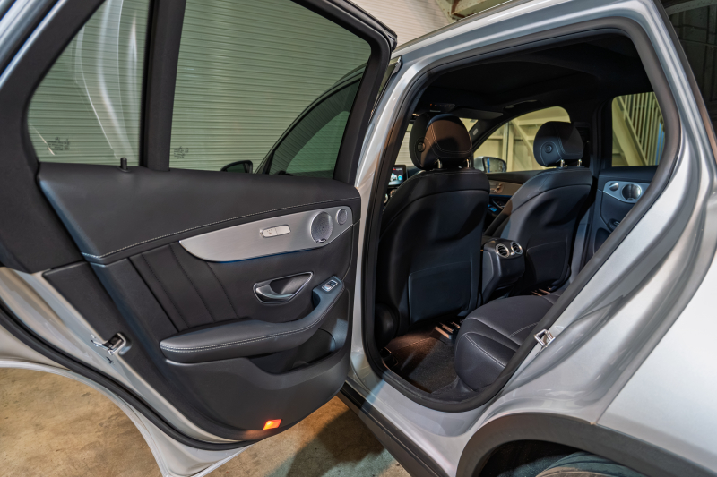 メルセデスベンツ GLC GLC220d 4MATIC ｽﾎﾟｰﾂ 本革仕様 ﾚｰﾀﾞｰSP　黒革 ﾋｰﾀｰ ﾊﾟﾉSR 純正ﾅﾋﾞTV ﾌﾞﾙﾒｽﾀｰS 360ｶﾒﾗ ﾍｯﾄﾞｱｯﾌﾟD ACC 自動Rｹﾞｰﾄ&ﾊﾝｽﾞﾌﾘｰA AMGｽﾀｲﾘﾝｸﾞPKG AMG19ｲﾝﾁAW　2年保証付