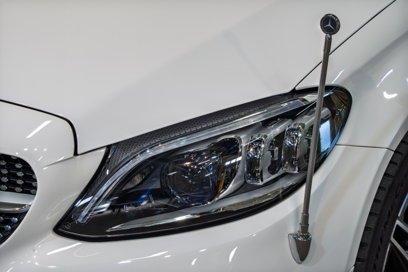 メルセデスベンツ Cクラス C220d ﾛｰﾚｳｽｴﾃﾞｼｮﾝ ﾚｻﾞｰｴｸｽｸﾙｰｼﾌﾞ&ﾚｰﾀﾞｰSP　後期 赤革 MBUXﾅﾋﾞTV ﾌﾞﾙﾒｽﾀｰS 360ｶﾒﾗ HUD ACC ｴｱｻｽﾍﾟﾝｼｮﾝ ﾏﾙﾁﾋﾞｰﾑLED AMGｽﾀｲﾘﾝｸﾞPKG AMG18ｲﾝﾁAW　2年保証