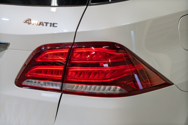 メルセデスベンツ GLE GLE350d 4MATIC ｽﾎﾟｰﾂ ﾚｰﾀﾞｰｾｰﾌﾃｲPKG　 黒革 ｼｰﾄﾋｰﾀｰ ｻﾝﾙｰﾌ 純正ﾅﾋﾞ ﾌﾙｾｸﾞTV 360ｶﾒﾗ harman/Kardon LEDﾍｯﾄﾞﾗｲﾄ AMGｴｱﾛ&20ｲﾝﾁAW　2年保証