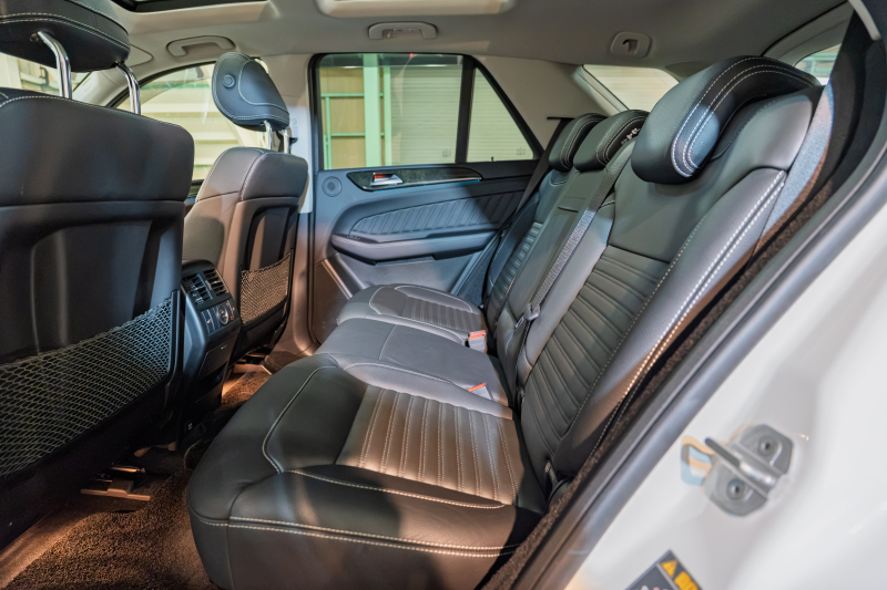 メルセデスベンツ GLE GLE350d 4MATIC ｽﾎﾟｰﾂ ﾚｰﾀﾞｰｾｰﾌﾃｲPKG　 黒革 ｼｰﾄﾋｰﾀｰ ｻﾝﾙｰﾌ 純正ﾅﾋﾞ ﾌﾙｾｸﾞTV 360ｶﾒﾗ harman/Kardon LEDﾍｯﾄﾞﾗｲﾄ AMGｴｱﾛ&20ｲﾝﾁAW　2年保証