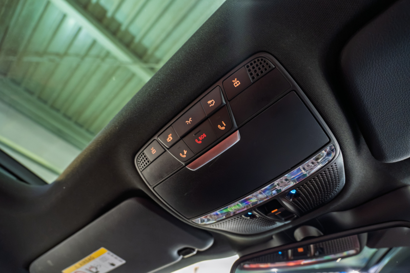 メルセデスベンツ Cクラス C180 ｸｰﾍﾟ ｽﾎﾟｰﾂﾌﾟﾗｽPKG ﾚｰﾀﾞｰSP　ACC 赤革 ﾋｰﾀｰ ﾊﾟﾉﾗﾏSR ﾅﾋﾞTV Bｶﾒﾗ ﾍｯﾄﾞｱｯﾌﾟD LEDﾍｯﾄﾞﾗｲﾄ ｴｱﾊﾞﾗﾝｽPKG AMGｴｱﾛ&19ｲﾝﾁAW　2年保証