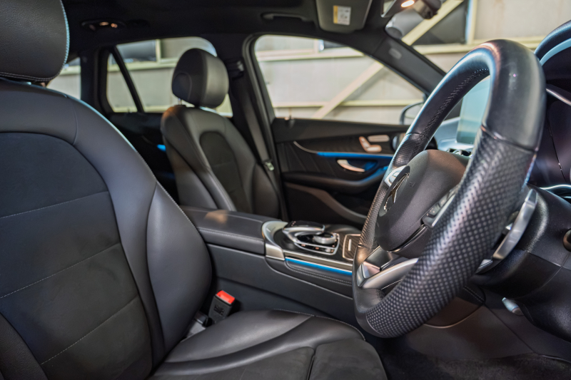 メルセデスベンツ GLC GLC220d 4MATIC ﾛｰﾚｳｽｴﾃﾞｨｼｮﾝ ﾅｲﾄPKG ﾚｰﾀﾞｰSP　特別仕様車 ACC 黒半革 ﾋｰﾀｰ ﾊﾟﾉﾗﾏSR ﾅﾋﾞTV ﾌﾞﾙﾒｽﾀｰS 360ｶﾒﾗ ﾍｯﾄﾞｱｯﾌﾟD AMGｴｱﾛ&19ｲﾝﾁAW　2年保証