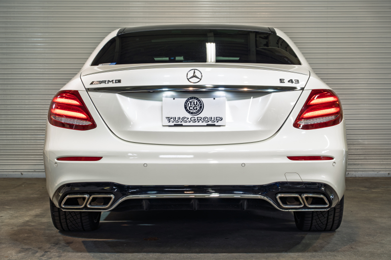 AMG Eクラス E43 4MATIC ﾚｰﾀﾞｰSP　ACC 茶革 ﾋｰﾀｰ ﾊﾟﾉﾗﾏSR 純正ﾅﾋﾞTV ﾌﾞﾙﾒｽﾀｰS 360ｶﾒﾗ Carplay ﾍｯﾄﾞｱｯﾌﾟD LEDﾍｯﾄﾞﾗｲﾄ AMGｴｸﾞｿﾞｰｽﾄ AMGｴｱﾛ&20ｲﾝﾁAW　2年保証
