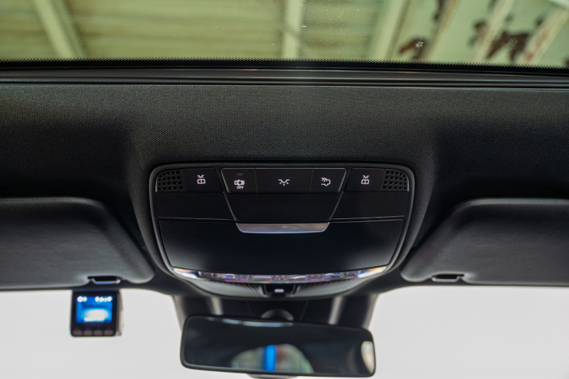 AMG Eクラス E43 4MATIC ﾚｰﾀﾞｰSP　ACC 茶革 ﾋｰﾀｰ ﾊﾟﾉﾗﾏSR 純正ﾅﾋﾞTV ﾌﾞﾙﾒｽﾀｰS 360ｶﾒﾗ Carplay ﾍｯﾄﾞｱｯﾌﾟD LEDﾍｯﾄﾞﾗｲﾄ AMGｴｸﾞｿﾞｰｽﾄ AMGｴｱﾛ&20ｲﾝﾁAW　2年保証