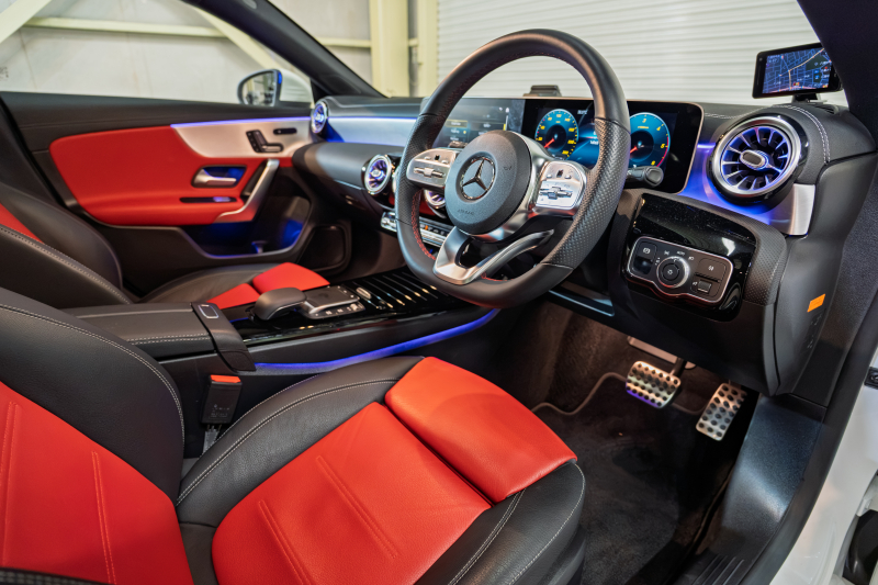 メルセデスベンツ CLAクラス CLA200d AMGﾗｲﾝ AMGﾚｻﾞｰｴｸｽｸﾙｰｼﾌﾞ&ｱﾄﾞﾊﾞﾝｽﾄﾞP ﾅﾋﾞｹﾞｰｼｮﾝP ﾚｰﾀﾞｰSP　ACC 赤/黒革 ﾊﾟﾉﾗﾏSR MBUXﾅﾋﾞ TV 360ｶﾒﾗ ｱﾄﾞﾊﾞﾝｽﾄﾞS ﾏﾙﾁﾋﾞｰﾑLED AMGｴｱﾛ&18ｲﾝﾁAW　2年保証