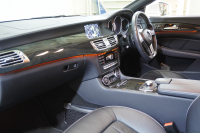 メルセデスベンツ CLS CLS350 ｼｭｰﾃｨﾝｸﾞﾌﾞﾚｰｸ AMGｽﾎﾟｰﾂ&ﾚｰﾀﾞｰｾｰﾌﾃｨPKG　1ｵｰﾅｰ Pｽﾀ 黒革 ｼｰﾄﾋｰﾀｰ SR ﾅﾋﾞTV Bｶﾒﾗ LEDﾍｯﾄﾞﾗｲﾄ ﾏﾙﾁｶﾗｰｱﾝﾋﾞｴﾝﾄ 自動Rｹﾞｰﾄ AMGｴｱﾛ&19AW　2年保証