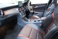 AMG CLAクラス CLA45 4MATIC ｼｭｰﾃｨﾝｸﾞﾌﾞﾚｰｸ AMGｱﾄﾞﾊﾞﾝｽﾄﾞP&ﾚｰﾀﾞｰｾｰﾌﾃｨPKG　後期 ｷｰﾚｽｺﾞｰ 黒革 ﾊﾟﾉﾗﾏSR ｼｰﾄﾋｰﾀｰ 純正ﾅﾋﾞTV CarPlay Bｶﾒﾗ PTS LEDﾍｯﾄﾞﾗｲﾄ 381ps AMG19AW　2年保証