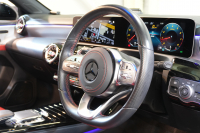 メルセデスベンツ Aクラス A180ｽﾀｲﾙ AMGﾗｲﾝ ﾚｻﾞｰEXC＆ﾅﾋﾞｹﾞｰｼｮﾝ&ｱﾄﾞﾊﾞﾝｽﾄﾞ＆ﾚｰﾀﾞｰｾｰﾌﾃｨPKG　黒赤革 ｼｰﾄﾋｰﾀｰ ﾊﾟﾉSR MBUXﾅﾋﾞ ﾌﾙｾｸﾞTV HUD 360ｶﾒﾗ PTS ﾏﾙﾁﾋﾞｰﾑLED ｱﾄﾞﾊﾞﾝｽﾄﾞｻｳﾝﾄﾞ ﾏﾙﾁｶﾗｰｱﾝﾋﾞｴﾝﾄ AMGｴｱﾛ＆18ｲﾝﾁAW　2年保証