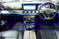 メルセデスベンツ Eクラス E200 AVG ｽﾎﾟｰﾂ ﾚｻﾞｰEXC& ﾚｰﾀﾞｰｾｰﾌﾃｨPKG　黒革 ｻﾝﾙｰﾌ ｼｰﾄﾋｰﾀｰ 純正ﾅﾋﾞ ﾌﾙｾｸﾞTV 360ｶﾒﾗ ﾌﾞﾙﾒｽﾀｰ CarPlay ﾏﾙﾁﾋﾞｰﾑLED ﾏﾙﾁｶﾗｰｱﾝﾋﾞｴﾝﾄﾗｲﾄ 自動Rｹﾞｰﾄ AMGｴｱﾛ&19ｲﾝﾁAW 　2年保証