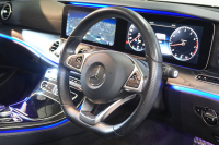 メルセデスベンツ Eクラス E200 AVG ｽﾎﾟｰﾂ ﾚｻﾞｰEXC& ﾚｰﾀﾞｰｾｰﾌﾃｨPKG　黒革 ｻﾝﾙｰﾌ ｼｰﾄﾋｰﾀｰ 純正ﾅﾋﾞ ﾌﾙｾｸﾞTV 360ｶﾒﾗ ﾌﾞﾙﾒｽﾀｰ CarPlay ﾏﾙﾁﾋﾞｰﾑLED ﾏﾙﾁｶﾗｰｱﾝﾋﾞｴﾝﾄﾗｲﾄ 自動Rｹﾞｰﾄ AMGｴｱﾛ&19ｲﾝﾁAW 　2年保証