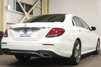 メルセデスベンツ Eクラス E200 AVG ｽﾎﾟｰﾂ ﾚｻﾞｰEXC& ﾚｰﾀﾞｰｾｰﾌﾃｨPKG　黒革 ｻﾝﾙｰﾌ ｼｰﾄﾋｰﾀｰ 純正ﾅﾋﾞ ﾌﾙｾｸﾞTV 360ｶﾒﾗ ﾌﾞﾙﾒｽﾀｰ CarPlay ﾏﾙﾁﾋﾞｰﾑLED ﾏﾙﾁｶﾗｰｱﾝﾋﾞｴﾝﾄﾗｲﾄ 自動Rｹﾞｰﾄ AMGｴｱﾛ&19ｲﾝﾁAW 　2年保証