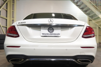 メルセデスベンツ Eクラス E200 AVG ｽﾎﾟｰﾂ ﾚｻﾞｰEXC& ﾚｰﾀﾞｰｾｰﾌﾃｨPKG　黒革 ｻﾝﾙｰﾌ ｼｰﾄﾋｰﾀｰ 純正ﾅﾋﾞ ﾌﾙｾｸﾞTV 360ｶﾒﾗ ﾌﾞﾙﾒｽﾀｰ CarPlay ﾏﾙﾁﾋﾞｰﾑLED ﾏﾙﾁｶﾗｰｱﾝﾋﾞｴﾝﾄﾗｲﾄ 自動Rｹﾞｰﾄ AMGｴｱﾛ&19ｲﾝﾁAW 　2年保証