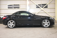 メルセデスベンツ SLKクラス SLK200 ｴｸｽｸﾙｰｼﾌﾞ ﾚｰﾀﾞｰSP　黒革 ｼｰﾄﾋｰﾀｰ ｴｱｽｶｰﾌ 純正ﾅﾋﾞ ﾌﾙｾｸﾞTV MBﾛｺﾞﾌﾞﾚｰｷ ｷｰﾚｽ ｷｾﾉﾝ  AMGｴｱﾛ&18ｲﾝﾁAW 　2年保証