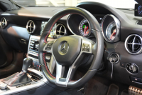 メルセデスベンツ SLKクラス SLK200 ｴｸｽｸﾙｰｼﾌﾞ ﾚｰﾀﾞｰSP　黒革 ｼｰﾄﾋｰﾀｰ ｴｱｽｶｰﾌ 純正ﾅﾋﾞ ﾌﾙｾｸﾞTV MBﾛｺﾞﾌﾞﾚｰｷ ｷｰﾚｽ ｷｾﾉﾝ  AMGｴｱﾛ&18ｲﾝﾁAW 　2年保証