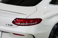 AMG Cクラス C63S ｸｰﾍﾟ ﾚｰﾀﾞｰSP　黒革 ｼｰﾄﾋｰﾀｰ 純正ﾅﾋﾞ ﾌﾙｾｸﾞTV ﾌﾞﾙﾒｽﾀｰ ﾏﾙﾁｶﾗｰｱﾝﾋﾞｴﾝﾄﾗｲﾄ ﾊﾟﾌｫｰﾏﾝｽｴｸﾞｿﾞｰｽﾄ AMGｴｱﾛ&19ｲﾝﾁAW　2年保証