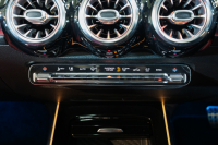 メルセデスベンツ GLB GLB200d AMGﾗｲﾝ ﾚｻﾞｰEXC&ｱﾄﾞﾊﾞﾝｽﾄﾞ&ﾅﾋﾞｹﾞｰｼｮﾝ&ﾚｰﾀﾞｰｾｰﾌﾃｨPKG　黒赤革 ｼｰﾄﾋｰﾀｰ ﾊﾟﾉﾗﾏSR MBUXﾅﾋﾞ ﾌﾙｾｸﾞTV 360ｶﾒﾗ HUD ﾏﾙﾁﾋﾞｰﾑLED ﾜｲﾔﾚｽﾁｬｰｼﾞﾝｸﾞ  AMGｴｱﾛ&19ｲﾝﾁAW　2年保証