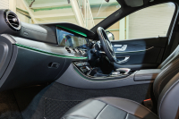 メルセデスベンツ Eクラス E250 ﾚｻﾞｰｴｸｽｸﾙｰｼﾌﾞ&ﾚｰﾀﾞｰｾｰﾌﾃｨPKG　黒ﾅｯﾊﾟ革 ｼｰﾄﾋｰﾀｰ SR 純正ﾅﾋﾞ ﾌﾙｾｸﾞTV CarPlay Burmester 360ｶﾒﾗ ﾏﾙﾁﾋﾞｰﾑLED 自動Rｹﾞｰﾄ ﾊﾝｽﾞﾌﾘｰA AMGｴｱﾛ&19AW　2年保証