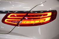 メルセデスベンツ Sクラス S550 ｸｰﾍﾟ AMGﾗｲﾝ ﾚｻﾞｰEXC&ｽﾜﾛﾌｽｷｰｸﾘｽﾀﾙPKG　ﾏｼﾞｯｸﾎﾞﾃﾞｨC 茶革 ﾋｰﾀｰ&ｸｰﾗｰ ﾏｯｻｰｼﾞ機能 ﾀﾞｲﾅﾐｯｸｼｰﾄ MBC ﾊﾟﾉﾗﾐｯｸﾙｰﾌ ﾅﾋﾞTV 360ｶﾒﾗ HUD Burmester AMGｴｱﾛ&20AW　2年保証