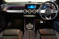 メルセデスベンツ GLB GLB200d 4MATIC AMGﾗｲﾝ AMGﾚｻﾞｰEXC ｱﾄﾞﾊﾞﾝｽﾄﾞP ﾚｰﾀﾞｰSP　Pｽﾀ Meｺﾈ 黒/灰革 ﾒﾓﾘｰ付Pｼｰﾄ ﾊﾟﾉﾗﾏSR 純正ﾅﾋﾞ 360ｶﾒ ﾍｯﾄﾞｱｯﾌﾟD ｱﾄﾞﾊﾞﾝｽﾄﾞｽﾋﾟｰｶｰ ACC BSM LCW 　2年保証