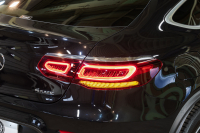 メルセデスベンツ GLCクーペ GLC220d 4MATIC ｸｰﾍﾟ AMGﾗｲﾝ ﾚｻﾞｰEXC&ﾚｰﾀﾞｰSP　後期ﾓﾃﾞﾙ 黒革 ｼｰﾄﾋｰﾀｰ&ｸｰﾗｰ MBUXﾅﾋﾞ ﾌﾙｾｸﾞTV HUD 360ｶﾒﾗ ﾌﾞﾙﾒｽﾀｰ ﾏﾙﾁﾋﾞｰﾑLED ﾘﾗｸｾﾞｰｼｮﾝ機能 ｴｱｻｽ AMGｴｱﾛ&19ｲﾝﾁAW　2年保証