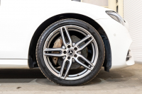 メルセデスベンツ Eクラス E200 ｽﾃｰｼｮﾝﾜｺﾞﾝ AVG AMGﾗｲﾝ ｴｸｽｸﾙｰｼﾌﾞ&ﾚｰﾀﾞｰｾｰﾌﾃｨPKG　中期ﾓﾃﾞﾙ BSG搭載 黒革 ｼｰﾄﾋｰﾀｰ 純正ﾅﾋﾞTV CarPlay ﾍｯﾄﾞｱｯﾌﾟD 360ｶﾒﾗ ﾌﾞﾙﾒｽﾀｰ ｴｱﾊﾞﾗﾝｽP ﾏﾙﾁﾋﾞｰﾑLED AMGｴｱﾛ&19AW　2年保証