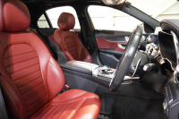 AMG Cクラス C43 4MATIC ﾚｰﾀﾞｰSP　後期 赤革 ｼｰﾄﾋｰﾀｰ ﾊﾟﾉﾗﾏSR ﾅﾋﾞTV CarPlay ﾍｯﾄﾞｱｯﾌﾟD ﾌﾞﾙﾒｽﾀｰ Bｶﾒﾗ 自動ﾄﾗﾝｸ&ﾊﾝｽﾞﾌﾘｰA ｴｱﾊﾞﾗﾝｽPKG 19ｲﾝﾁAW　2年保証