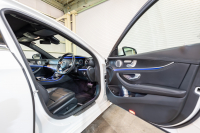 メルセデスベンツ Eクラス E220d AVG ｽﾎﾟｰﾂ ﾚｻﾞｰEXC ﾚｰﾀﾞｰSP　黒革 ｼｰﾄﾋｰﾀｰ ﾊﾟﾉﾗﾏSR 純正ﾅﾋﾞ ﾌﾙｾｸﾞTV 360ｶﾒﾗ CarPlay ﾌﾞﾙﾒｽﾀｰ ｴｱﾊﾞﾗﾝｽP ﾏﾙﾁﾋﾞｰﾑLED ﾏﾙﾁｶﾗｰｱﾝﾋﾞｴﾝﾄﾗｲﾄ AMGｴｱﾛ&19AW　2年保証
