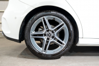 メルセデスベンツ Aクラス A180ｽﾀｲﾙ AMGﾗｲﾝ ｱﾄﾞﾊﾞﾝｽﾄﾞ&ﾚｻﾞｰｴｸｽｸﾙｰｼﾌﾞ&ﾅﾋﾞ&ﾚｰﾀﾞｰｾｰﾌﾃｨPKG　1ｵｰﾅｰ 黒/赤革ｼｰﾄ ﾊﾟﾉﾗﾏSR MBUXﾅﾋﾞ 360ｶﾒﾗ ADVｽﾋﾟｰｶｰ ﾍｯﾄﾞｱｯﾌﾟD ﾏﾙﾁｶﾗｰｱﾝﾋﾞｴﾝﾄﾗｲﾄ ﾏﾙﾁﾋﾞｰﾑLED ACC BSM LCW　2年保証