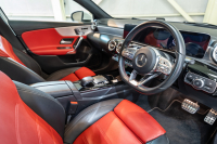 メルセデスベンツ Aクラス A180ｽﾀｲﾙ AMGﾗｲﾝ ｱﾄﾞﾊﾞﾝｽﾄﾞ&ﾚｻﾞｰｴｸｽｸﾙｰｼﾌﾞ&ﾅﾋﾞ&ﾚｰﾀﾞｰｾｰﾌﾃｨPKG　1ｵｰﾅｰ 黒/赤革ｼｰﾄ ﾊﾟﾉﾗﾏSR MBUXﾅﾋﾞ 360ｶﾒﾗ ADVｽﾋﾟｰｶｰ ﾍｯﾄﾞｱｯﾌﾟD ﾏﾙﾁｶﾗｰｱﾝﾋﾞｴﾝﾄﾗｲﾄ ﾏﾙﾁﾋﾞｰﾑLED ACC BSM LCW　2年保証