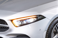 メルセデスベンツ Aクラス A180ｽﾀｲﾙ AMGﾗｲﾝ ｱﾄﾞﾊﾞﾝｽﾄﾞ&ﾅﾋﾞ&ﾚｰﾀﾞｰｾｰﾌﾃｨPKG　黒半革 MBUXﾅﾋﾞ ﾌﾙｾｸﾞ 360ｶﾒ ADVｽﾋﾟｰｶｰ ﾍｯﾄﾞｱｯﾌﾟD ﾏﾙﾁﾋﾞｰﾑLED ﾜｲﾔﾚｽﾁｬｰｼﾞ　2年保証