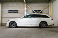 メルセデスベンツ Eクラス E200 ｽﾃｰｼｮﾝﾜｺﾞﾝｽﾎﾟｰﾂ  AMGﾗｲﾝｲﾝﾃﾘｱ&ｴｸｽｸﾙｰｼﾌﾞPKG　後期 BSG搭載 黒ﾅｯﾊﾟ革 ｼｰﾄﾋｰﾀ- ﾊﾟﾉﾗﾏSR MBUXﾅﾋﾞTV HUD CarPlay 360°ｶﾒﾗ ﾌﾞﾙﾒｽﾀｰ ﾏﾙﾁﾋﾞｰﾑLED AMGｴｱﾛ&19ｲﾝﾁAW　2年保証