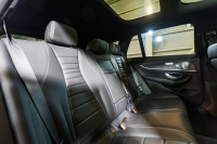 メルセデスベンツ Eクラス E200 ｽﾃｰｼｮﾝﾜｺﾞﾝｽﾎﾟｰﾂ  AMGﾗｲﾝｲﾝﾃﾘｱ&ｴｸｽｸﾙｰｼﾌﾞPKG　後期 BSG搭載 黒ﾅｯﾊﾟ革 ｼｰﾄﾋｰﾀ- ﾊﾟﾉﾗﾏSR MBUXﾅﾋﾞTV HUD CarPlay 360°ｶﾒﾗ ﾌﾞﾙﾒｽﾀｰ ﾏﾙﾁﾋﾞｰﾑLED AMGｴｱﾛ&19ｲﾝﾁAW　2年保証