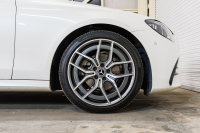 メルセデスベンツ Eクラス E200 ｽﾃｰｼｮﾝﾜｺﾞﾝｽﾎﾟｰﾂ  AMGﾗｲﾝｲﾝﾃﾘｱ&ｴｸｽｸﾙｰｼﾌﾞPKG　後期 BSG搭載 黒ﾅｯﾊﾟ革 ｼｰﾄﾋｰﾀ- ﾊﾟﾉﾗﾏSR MBUXﾅﾋﾞTV HUD CarPlay 360°ｶﾒﾗ ﾌﾞﾙﾒｽﾀｰ ﾏﾙﾁﾋﾞｰﾑLED AMGｴｱﾛ&19ｲﾝﾁAW　2年保証