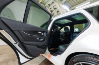 メルセデスベンツ Eクラス E200 ｽﾃｰｼｮﾝﾜｺﾞﾝｽﾎﾟｰﾂ  AMGﾗｲﾝｲﾝﾃﾘｱ&ｴｸｽｸﾙｰｼﾌﾞPKG　後期 BSG搭載 黒ﾅｯﾊﾟ革 ｼｰﾄﾋｰﾀ- ﾊﾟﾉﾗﾏSR MBUXﾅﾋﾞTV HUD CarPlay 360°ｶﾒﾗ ﾌﾞﾙﾒｽﾀｰ ﾏﾙﾁﾋﾞｰﾑLED AMGｴｱﾛ&19ｲﾝﾁAW　2年保証