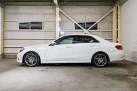 メルセデスベンツ Eクラス E350 AVG AMGｽﾎﾟｰﾂ&ﾚｰﾀﾞｰｾｰﾌﾃｲPKG　 後期ﾓﾃﾞﾙ 黒革 ﾊﾟﾉﾗﾏｻﾝﾙｰﾌ ｼｰﾄﾋｰﾀｰ 純正ﾅﾋﾞ ﾌﾙｾｸﾞTV ﾊﾞｯｸｶﾒﾗ LEDﾍｯﾄﾞﾗｲﾄ AMGｴｱﾛ&18ｲﾝﾁAW　2年保証