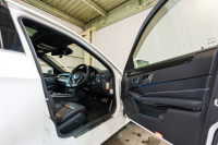 メルセデスベンツ Eクラス E350 AVG AMGｽﾎﾟｰﾂ&ﾚｰﾀﾞｰｾｰﾌﾃｲPKG　 後期ﾓﾃﾞﾙ 黒革 ﾊﾟﾉﾗﾏｻﾝﾙｰﾌ ｼｰﾄﾋｰﾀｰ 純正ﾅﾋﾞ ﾌﾙｾｸﾞTV ﾊﾞｯｸｶﾒﾗ LEDﾍｯﾄﾞﾗｲﾄ AMGｴｱﾛ&18ｲﾝﾁAW　2年保証