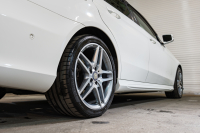 メルセデスベンツ Eクラス E350 AVG AMGｽﾎﾟｰﾂ&ﾚｰﾀﾞｰｾｰﾌﾃｲPKG　 後期ﾓﾃﾞﾙ 黒革 ﾊﾟﾉﾗﾏｻﾝﾙｰﾌ ｼｰﾄﾋｰﾀｰ 純正ﾅﾋﾞ ﾌﾙｾｸﾞTV ﾊﾞｯｸｶﾒﾗ LEDﾍｯﾄﾞﾗｲﾄ AMGｴｱﾛ&18ｲﾝﾁAW　2年保証