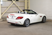 メルセデスベンツ SLCクラス SLC180 ﾚｯﾄﾞｱｰﾄｴﾃﾞｨｼｮﾝ ﾚｰﾀﾞｰP　特別仕様 黒銀革 ｼｰﾄﾋｰﾀｰ ｴｱｽｶｰﾌ 純正ﾅﾋﾞ ﾌﾙｾｸﾞTV CarPlay Bｶﾒﾗ ﾚｯﾄﾞﾌﾞﾚｰｷｷｬﾘﾊﾟｰ LEDﾍｯﾄﾞ AMGｴｱﾛ&18AW　2年保証