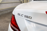 メルセデスベンツ SLCクラス SLC180 ﾚｯﾄﾞｱｰﾄｴﾃﾞｨｼｮﾝ ﾚｰﾀﾞｰP　特別仕様 黒銀革 ｼｰﾄﾋｰﾀｰ ｴｱｽｶｰﾌ 純正ﾅﾋﾞ ﾌﾙｾｸﾞTV CarPlay Bｶﾒﾗ ﾚｯﾄﾞﾌﾞﾚｰｷｷｬﾘﾊﾟｰ LEDﾍｯﾄﾞ AMGｴｱﾛ&18AW　2年保証