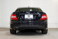 メルセデスベンツ Cクラス C180ｸｰﾍﾟ ﾚｰﾀﾞｰｾｰﾌﾃｨ＆ﾕｰﾃｨﾘﾃｨPKG　黒半革 純正ﾅﾋﾞTV Bｶﾒﾗ ﾊﾟｰｸﾄﾛﾆｯｸ ｷｾﾉﾝ LEDﾄﾞﾗｲﾋﾞﾝｸﾞﾗｲﾄ Pｽﾀ AMGｴｱﾛ＆18AW ﾄﾞﾘﾙﾄﾞﾛｰﾀｰ ﾛｺﾞ入ｷｬﾘﾊﾟｰ　2年保証