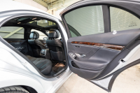 メルセデスベンツ Sクラス S400 ﾚｰﾀﾞｰｾｰﾌﾃｨPKG　後期 黒革 ﾊﾟﾉﾗﾏSR ﾅﾋﾞTV ｲｰｼﾞｰｸﾛｰｼﾞｬｰ 自動ﾄﾗﾝｸ ﾌｯﾄｵｰﾌﾟﾅｰ ｴｱﾊﾞﾗﾝｽP ﾏﾙﾁﾋﾞｰﾑLED　2年保証