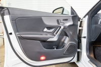 メルセデスベンツ CLAクラス CLA200dｼｭｰﾃｨﾝｸﾞﾌﾞﾚｰｸ ﾚｰﾀﾞｰｾｰﾌﾃｨPKG　Pｽﾀ 黒半革 ﾒﾓﾘｰPｼｰﾄ ﾋｰﾀｰ ﾅﾋﾞTV Bｶﾒﾗ LEDﾍｯﾄﾞﾗｲﾄ ﾜｲﾔﾚｽﾁｬｰｼﾞﾝｸﾞ 自動Rｹﾞｰﾄ/ﾊﾝｽﾞﾌﾘｰA　2年保証